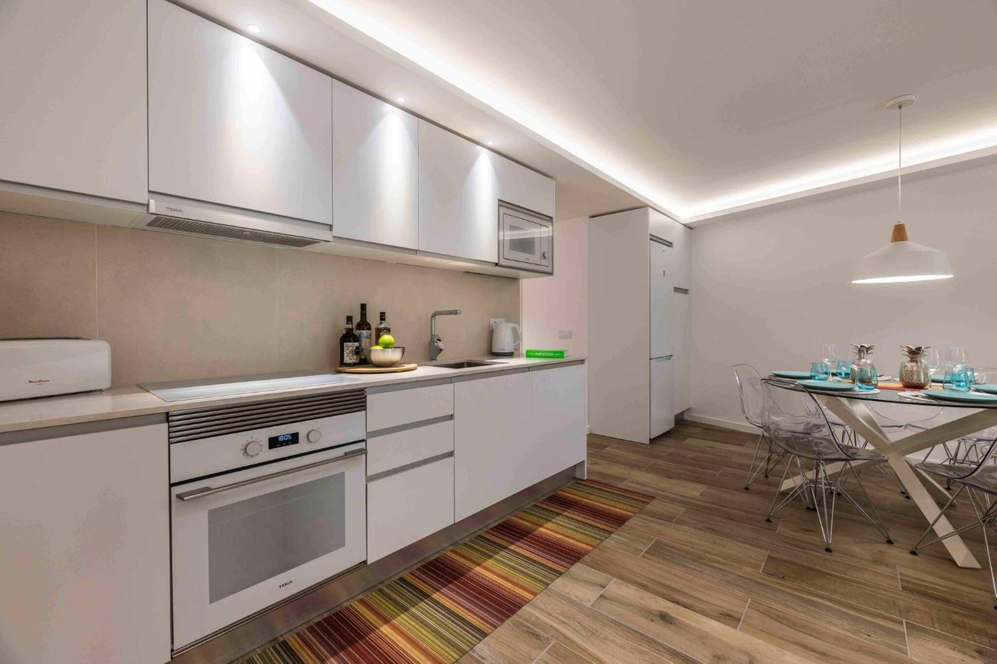 Downtown Albufeira 3-Bedroom Luxury Apartment Luaran gambar