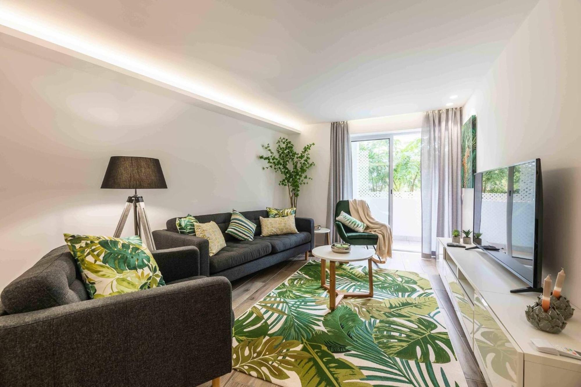 Downtown Albufeira 3-Bedroom Luxury Apartment Luaran gambar